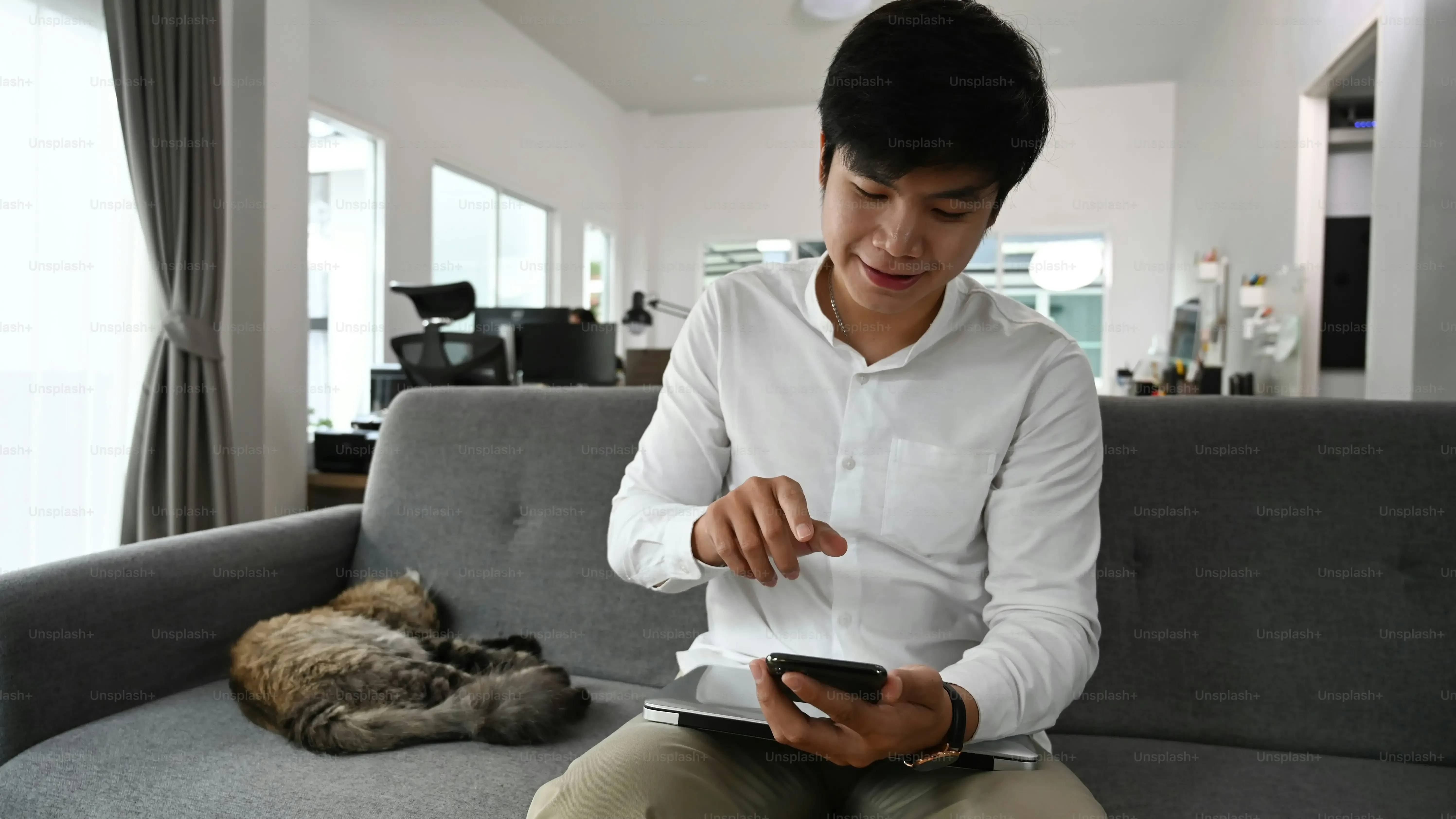 Choosing the Right Fit: Selecting the Best Interactive Cat Toys UK Has