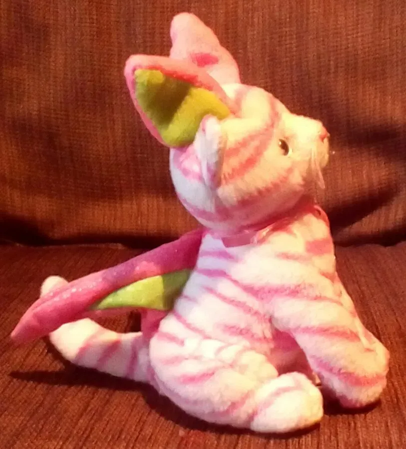 More Fun & Unique Crocheted Cat Toy Designs